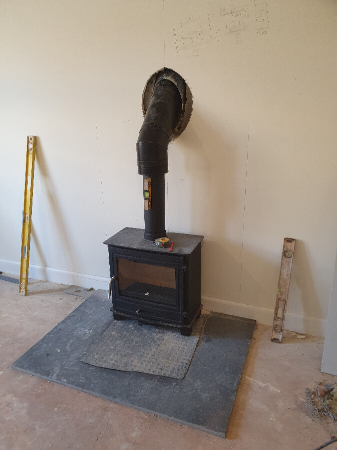 Twinwall chimney and chimney breast for new build property